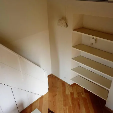 Apartment A Laura Lazzaroti *