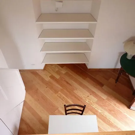 Apartment A Laura Lazzaroti *